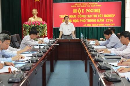 Đồng chí Vương Văn Thành, UVBTV Tỉnh ủy, Phó Chủ tịch UBND tỉnh kết luận tại Hội nghị