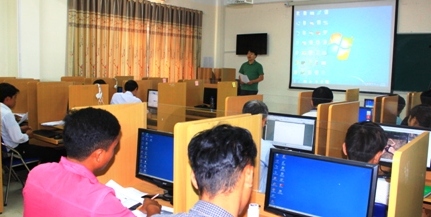 Quang cảnh lớp tập huấn