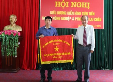   Đồng chí Hà Văn Um - Giám đốc Sở NN