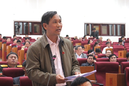 Đại biểu thành phố Lai Châu tham gia ý kiến
