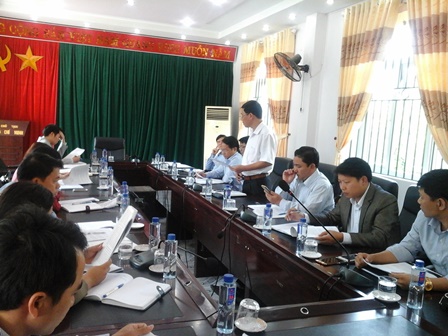 Quang cảnh buổi làm việc với lãnh đạo huyện Mường Tè