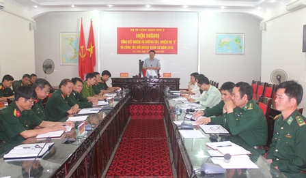 Đồng chí Nguyễn Khắc Chử, Bí thư Tỉnh ủy phát biểu tại hội nghị