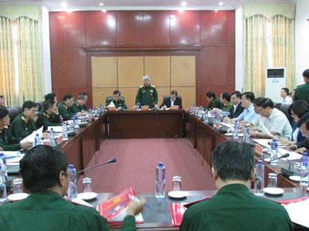 Quang cảnh buổi làm việc