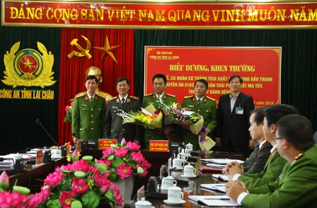 Lãnh đạo tỉnh và Công an tỉnh khen thưởng Ban Chuyên án