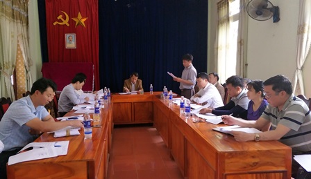 Đoàn công tác của Ban Tuyên giáo Tỉnh ủy tiến hành khảo sát việc thực hiện Chỉ thị số 11-CT/TW tại Đảng bộ xã Nậm Xe, huyện Phong Thổ