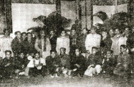 Bác Hồ với đoàn cán bộ tỉnh Lai Châu năm 1967, Ảnh - Tư liệu