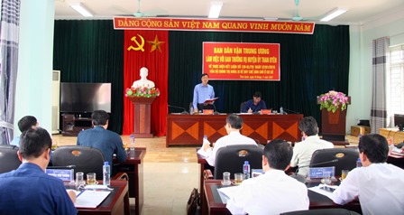 Quang cảnh buổi làm việc