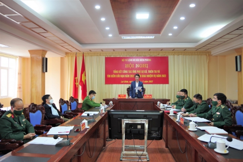 Đồng chí Hà Trọng Hải - TUV, Phó Chủ tịch UBND tỉnh phát biểu ý kiến tại Hội nghị