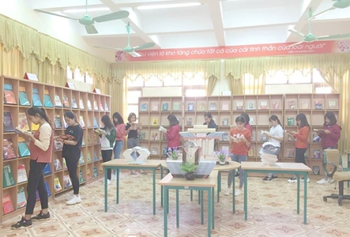 Phong trào đọc sách trong giới trẻ vẫn được duy trì và phát triển (ảnh minh họa)