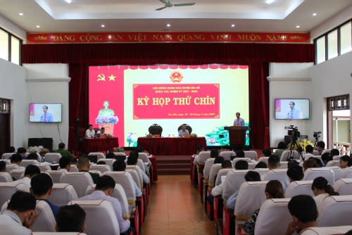 Quang cảnh Kỳ họp thứ Chín, HĐND huyện Sìn Hồ khóa XXI, nhiệm kỳ 2021 - 2026