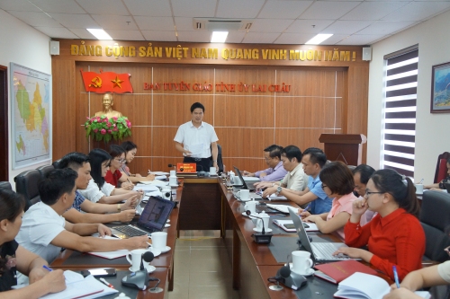 Đồng chí Vũ Mạnh Hà - Ủy viên dự khuyết Trung ương Đảng, Phó Bí thư Thường trực Tỉnh ủy phát biểu chỉ đạo tại buổi làm việc