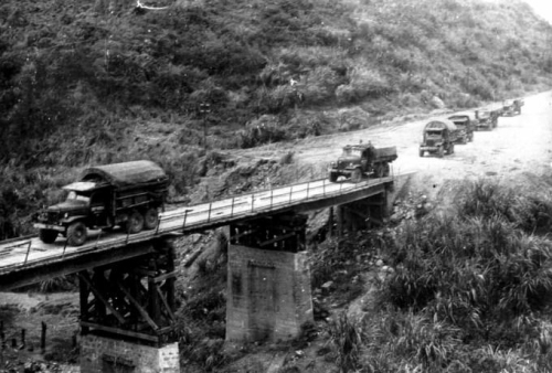 Đường Hồ Chí Minh là một kỳ tích vĩ đại của dân tộc ta.