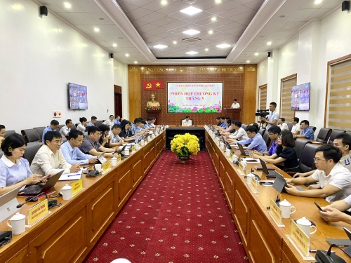 Phiên họp thường kỳ UBND tỉnh tháng 5