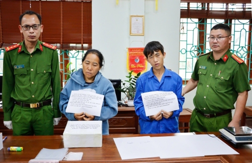Lai Châu phá chuyên án lớn: Bắt 2 đối tượng, thu giữ 8 bánh heroin giữa dịp lễ 30/4 - 1/5