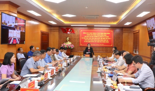 Các đại biểu dự buổi làm việc tại điểm cầu Tỉnh ủy Lai Châu