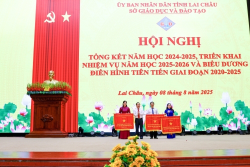 Tổng kết năm học 2024 - 2025, triển khai nhiệm vụ năm học 2025 – 2026 và biểu dương điển hình tiên tiến giai đoạn 2020 - 2025