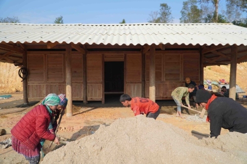 Xã tập trung huy động các nguồn lực để hỗ trợ thực hiện hoàn thành xóa Chương trình nhà tạm, nhà dột nát trên địa bàn