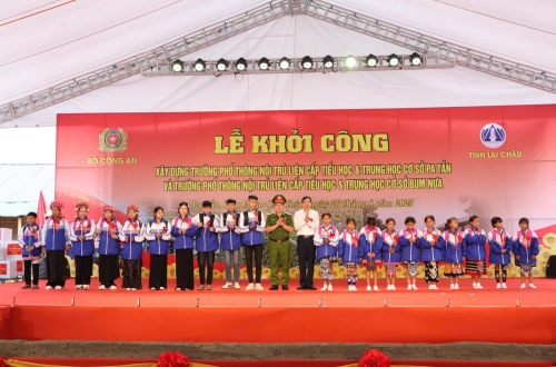Lễ khởi công xây dựng Trường phổ thông nội trú liên cấp tiểu học và THCS Pa Tần và Trường phổ thông nội trú liên cấp tiểu học và THCS Bum Nưa