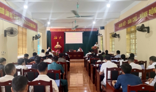 Kỳ họp thứ ba (Kỳ họp chuyên đề) HĐND xã Khoen On