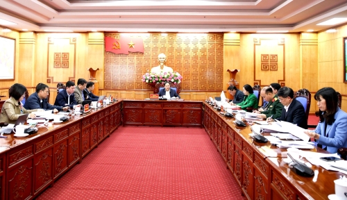 Quang cảnh cuộc họp