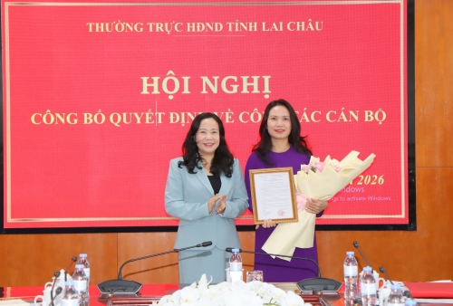 Đồng chí Nguyễn Thị Huyền giữ chức Chánh Văn phòng Đoàn đại biểu Quốc hội và HĐND tỉnh