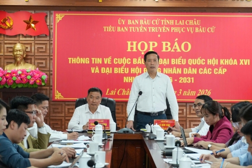 Quang cảnh buổi Họp báo