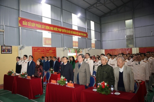 Cử tri tỉnh Lai Châu phấn khởi tham gia Ngày hội non sông