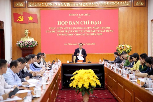 Quang cảnh cuộc họp