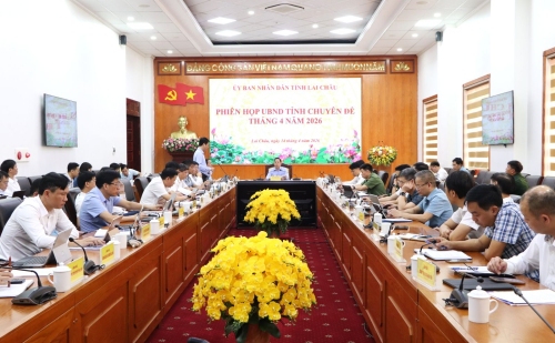Phiên họp UBND tỉnh chuyên đề tháng 4