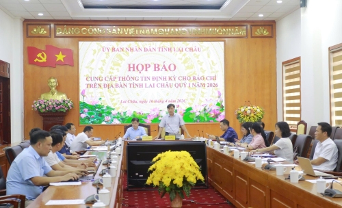 Quang cảnh Họp báo