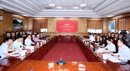 Quang cảnh cuộc họp