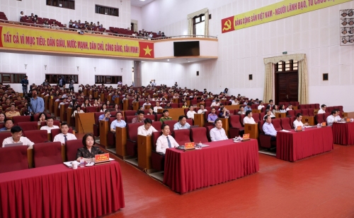 Các đại biểu dự Hội nghị tại điểm cầu tỉnh