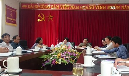 Quang cảnh buổi làm việc