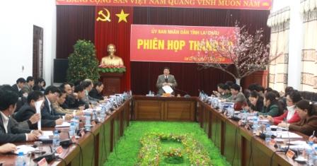 Quang cảnh phiên họp