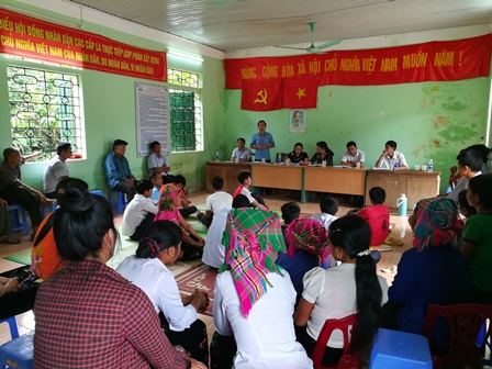 Lãnh đạo UBND huyện Than Uyên trả lời kiến nghị của cử tri xã Khoen On