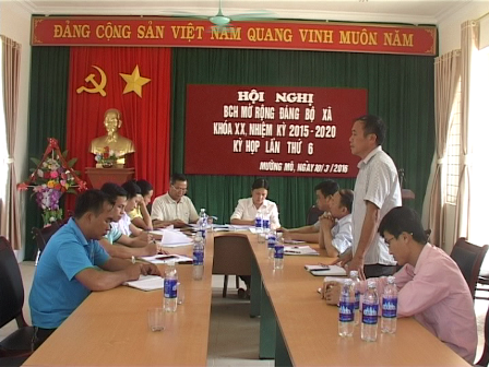 Hội nghị BCH Đảng bộ xã mở rông thông qua Kế hoạch thực hiện Chỉ thị 51 của Bộ Chính trị