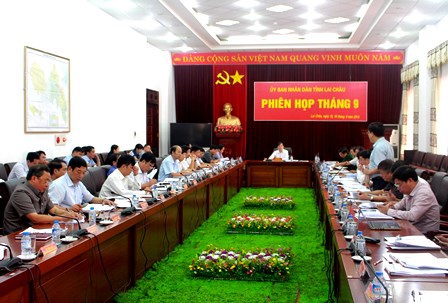 Quang cảnh Phiên họp