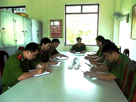          Đội CSĐT tội phạm về ma túy (CA huyện Tam Đường) họp giao ban