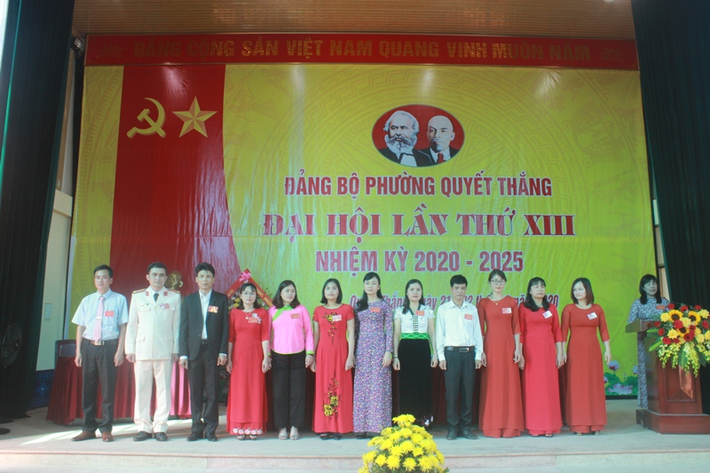 Ban Chấp hành Đảng bộ phường Quyết Thắng khóa XIII, nhiệm kỳ 2020 - 2025 ra mắt đại hội
