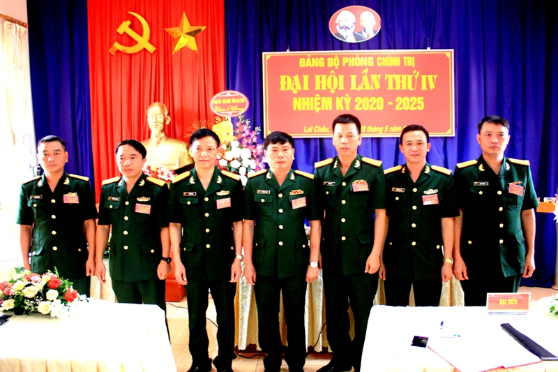 Ban Chấp hành Đảng bộ Phòng Chính trị ra mắt Đại hội