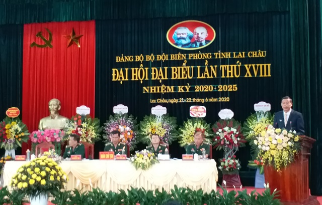 Đồng chí Vũ Văn Hoàn - Phó Bí thư TT Tỉnh ủy, Chủ tịch HĐND tỉnh phát biểu chỉ đạo Đại hôi