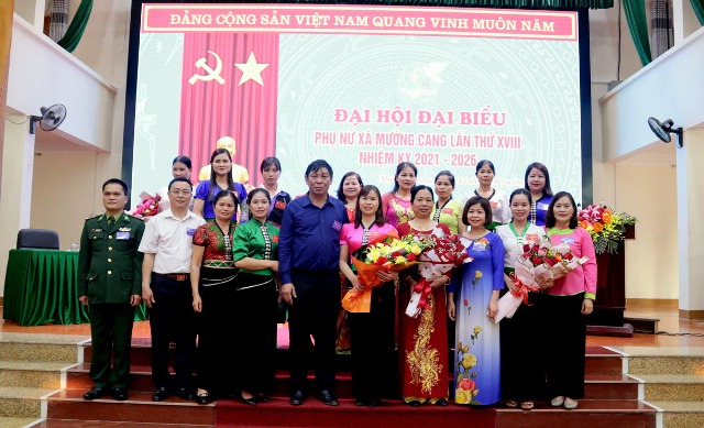Ban Chấp hành Hội Liên hiệp Phụ nữ xã Mường Cang khóa XVIII ra mắt Đại hội