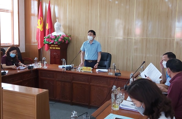 Đồng chí Lê Văn Lương – Phó Bí thư Thường trực Tỉnh ủy cùng đoàn công tác làm việc với UBBC  huyện Tam Đường