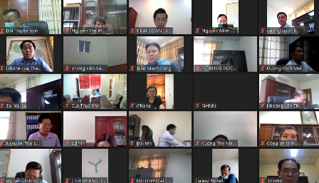 Các đại biểu tham gia cuộc họp qua phần mềm Zoom Cloud Meeting