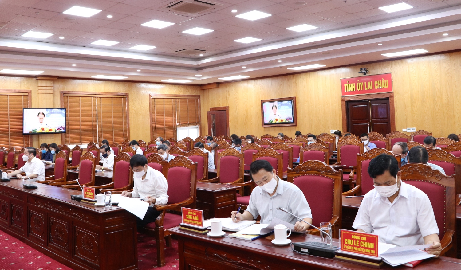 Các đại biểu dự tại điểm cầu tỉnh Lai Châu