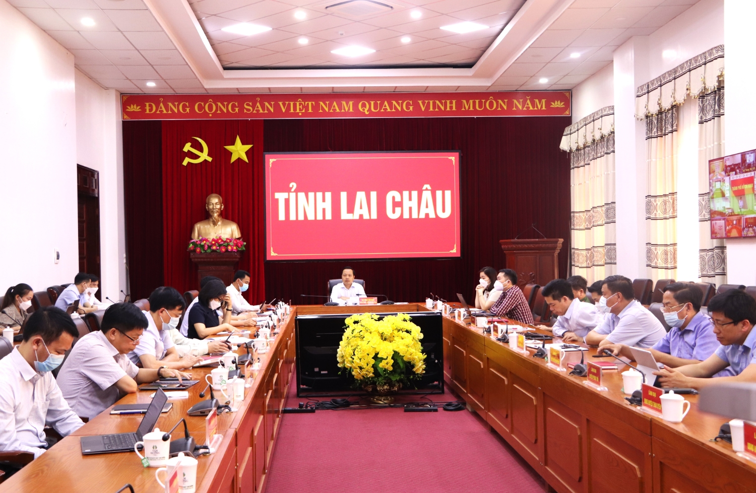 Đại biểu dự Hội nghị tại điểm cầu tỉnh Lai Châu