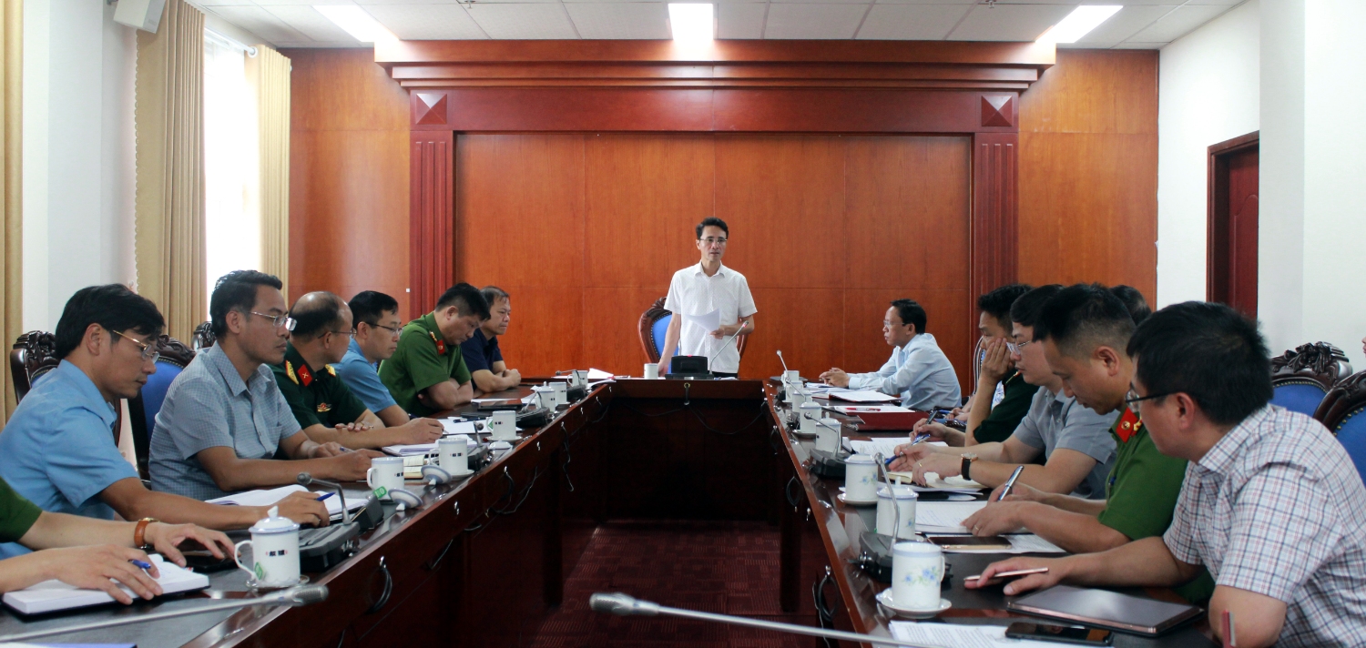 Đồng chí Hà Trọng Hải - Tỉnh ủy viên, Phó Chủ tịch UBND tỉnh kết luận cuộc họp