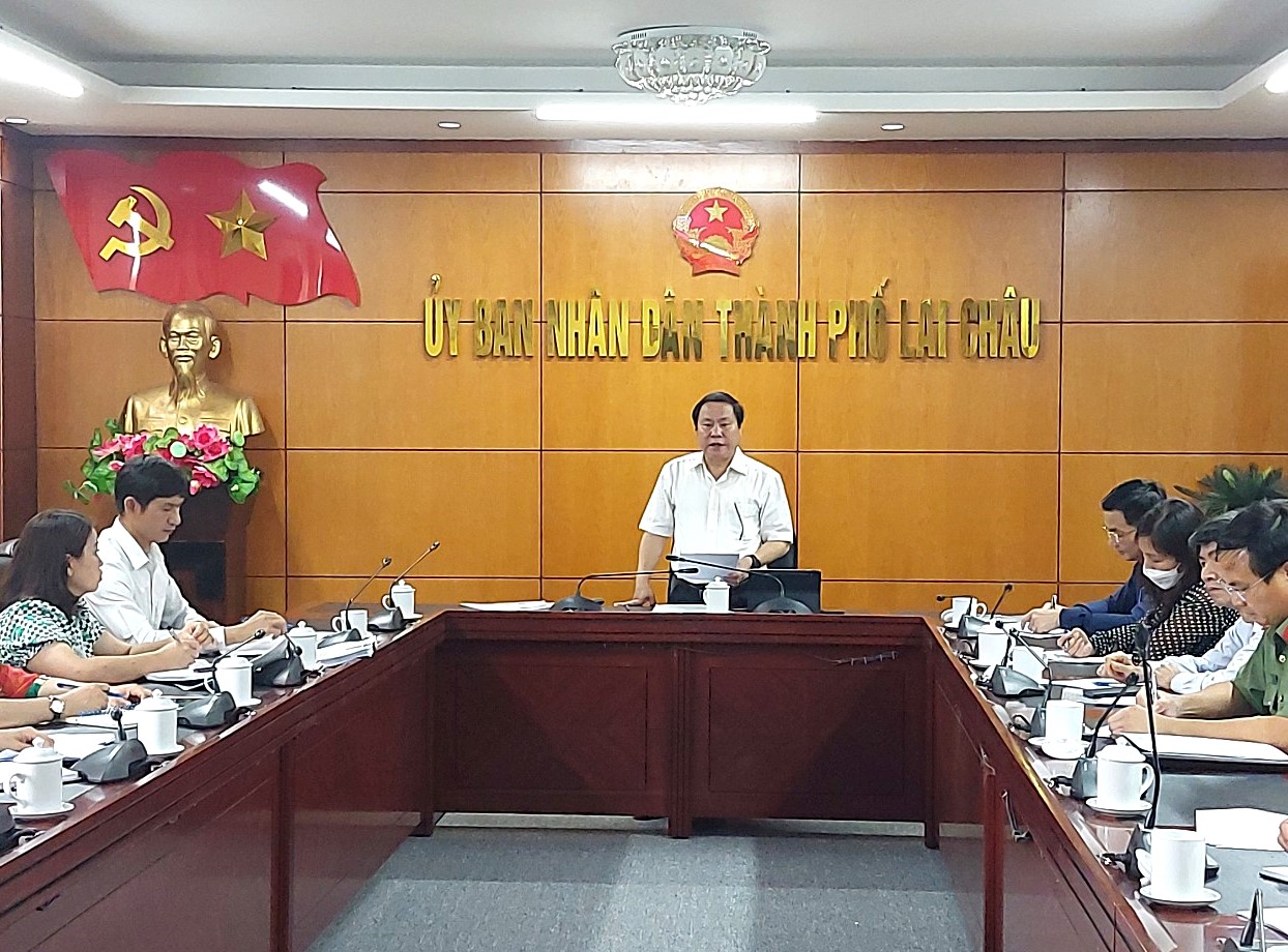 67  Kim Đồng chí Tống Thanh Hải - UVBTV, Phó Chủ tịch Thường trực UBND tỉnh, Trưởng Ban Chỉ đạo thi cấp tỉnh phát biểu chỉ đạo tại buổi làm việc