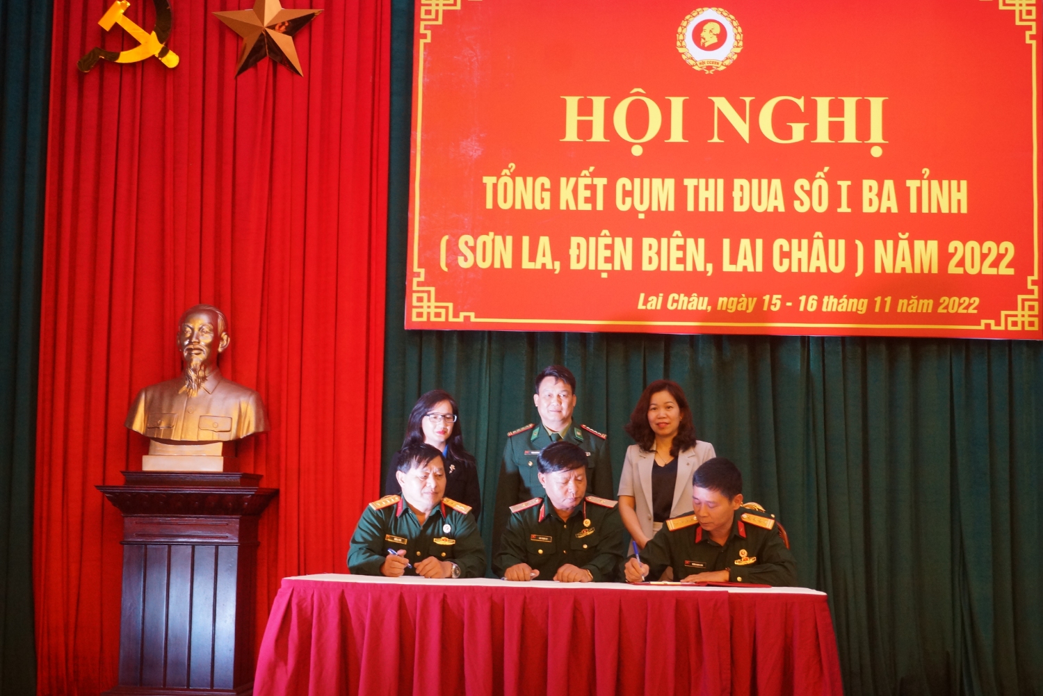 Lãnh đạo Hội CCB 3 tỉnh: Sơn La, Lai Châu, Điện Biên tổ chức ký kết giao ước thi đua