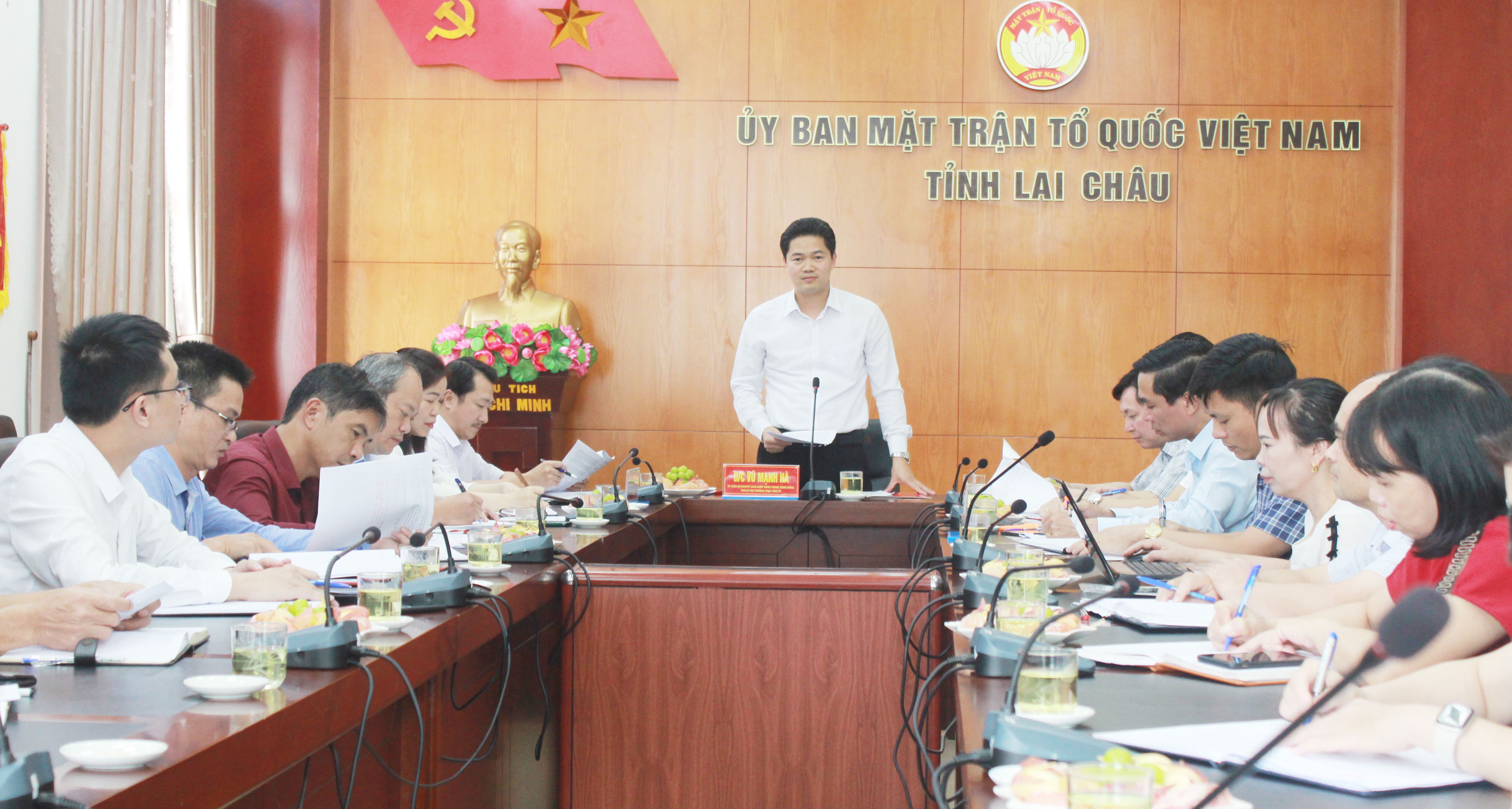 Đồng chí Vũ Mạnh Hà - Ủy viên dự khuyết Trung ương Đảng, Phó Bí thư Thường trực Tỉnh ủy phát biểu tại buổi làm việc